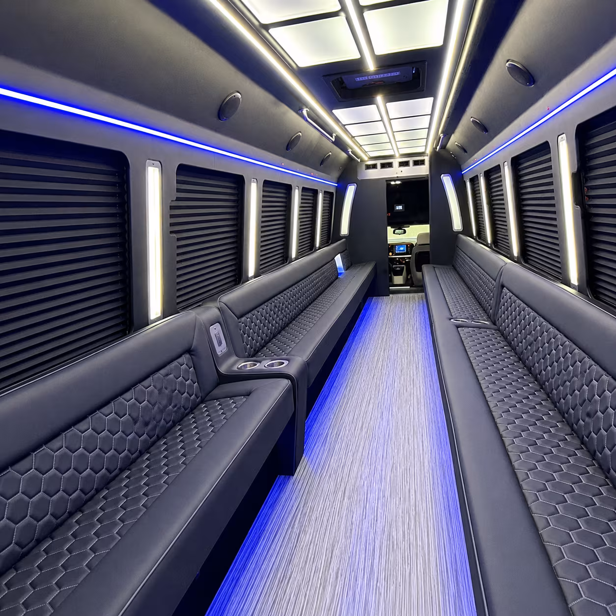 detroit bus rentals