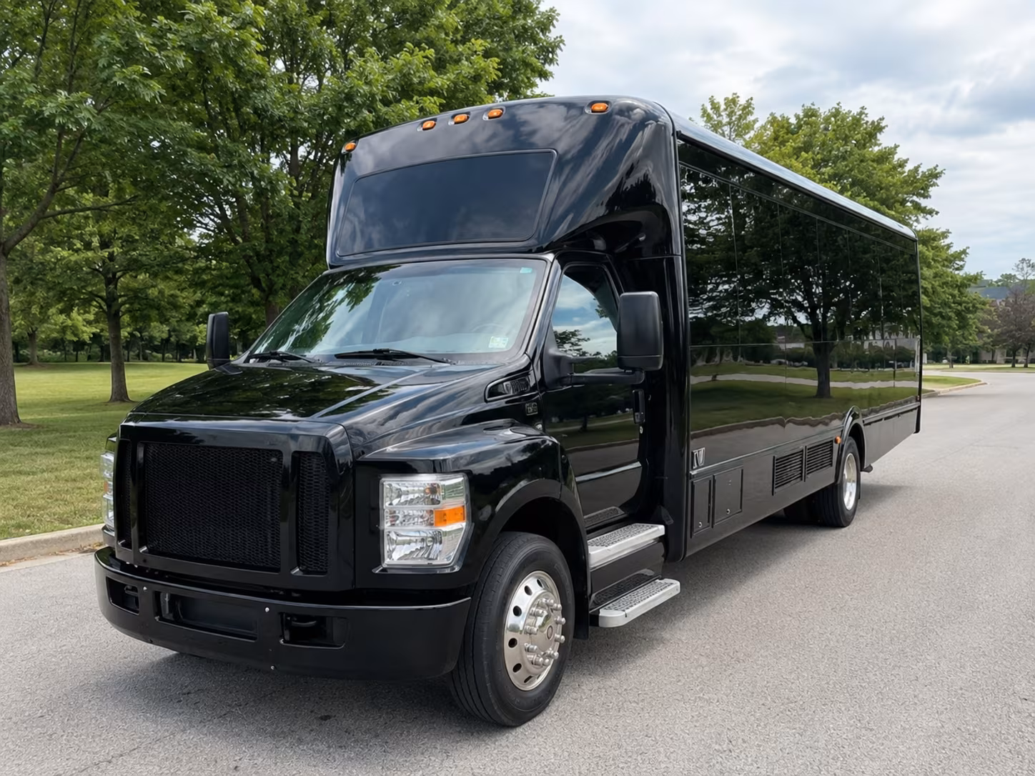 erie party bus