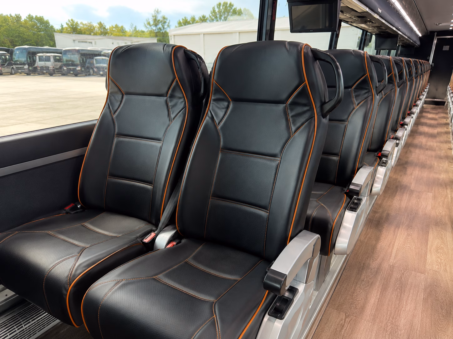 eriecharterbuscompany com makes it possible to organize group trips to lake erie speedway and beyond