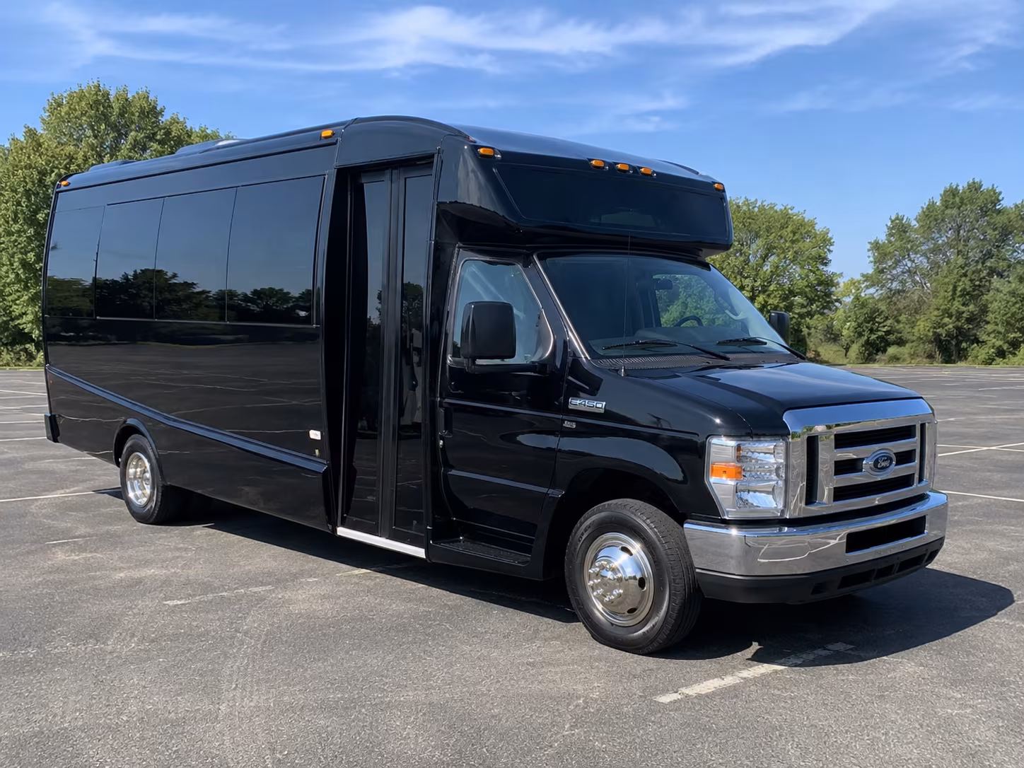lorain bus rentals