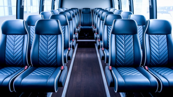 25 passenger minibus rental toledo